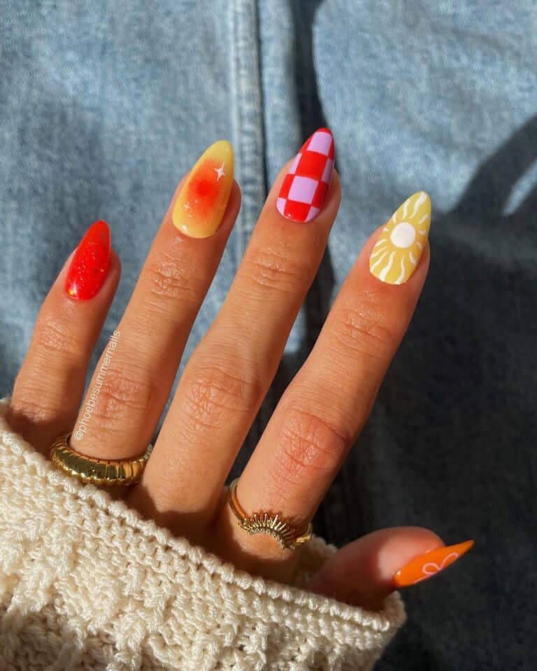 August-Weather-Nails