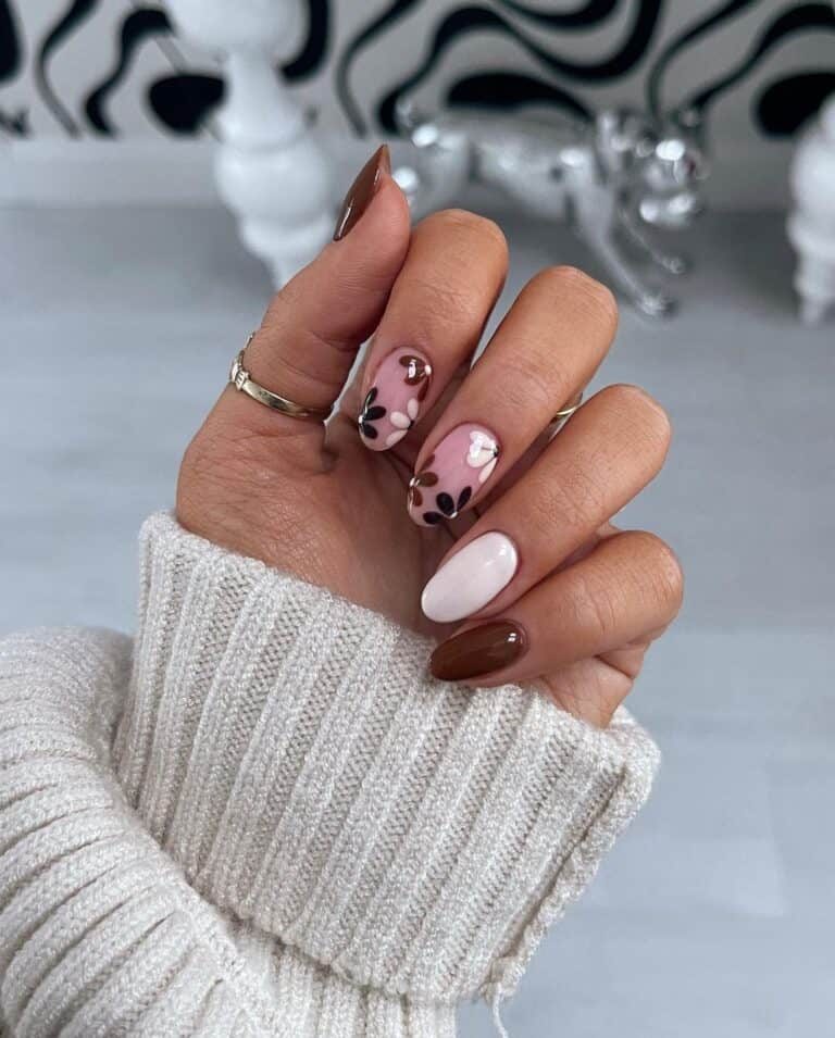 Autumn-Floral-Nails