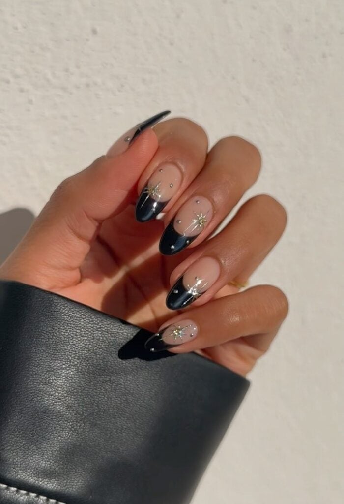 Black-French-Tips-with-Silver-Chrome-Stars