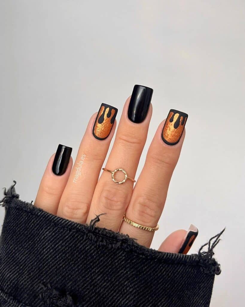 Black-and-Gold-Halloween-Nails