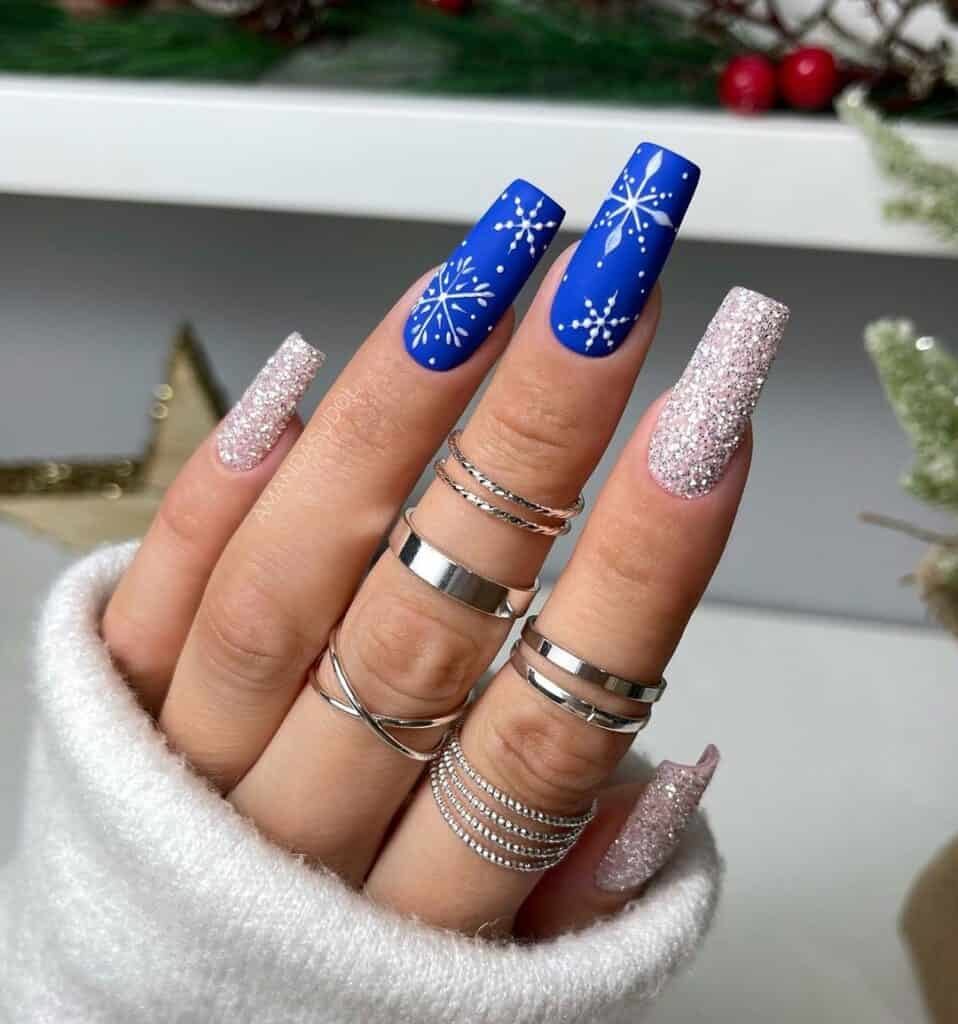 Blue-Claw-Christmas-Nails
