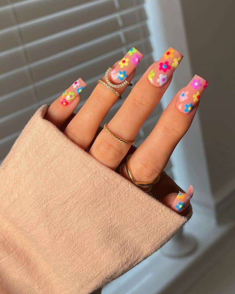 Bright-Floral-Nails