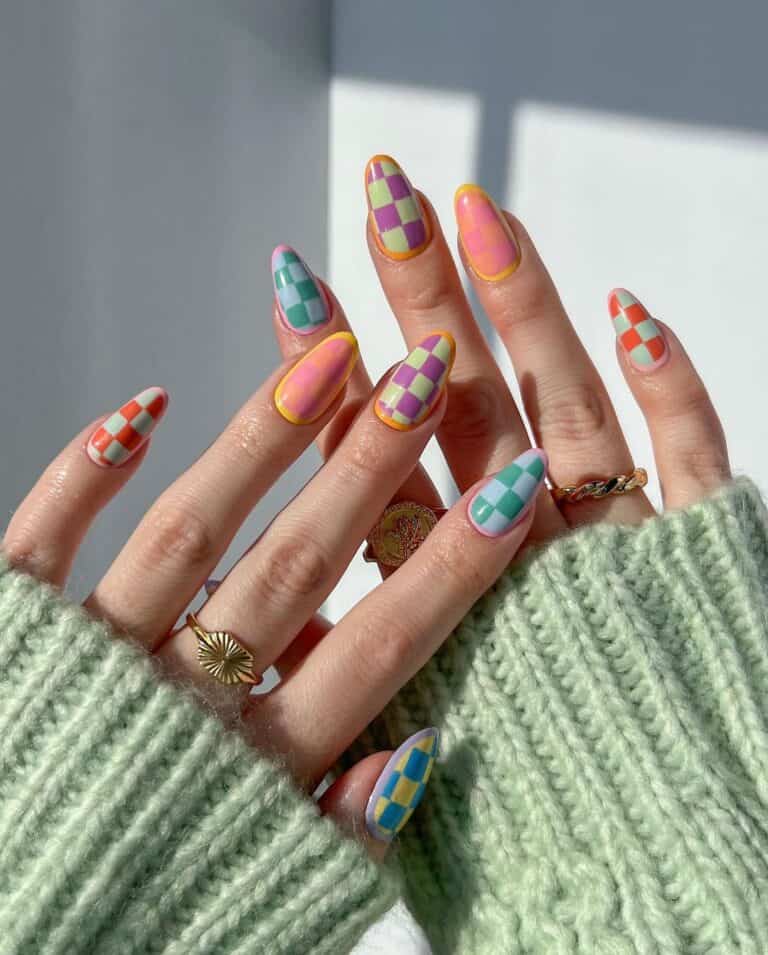 Checkmate-Funky-August-Nail-Designs