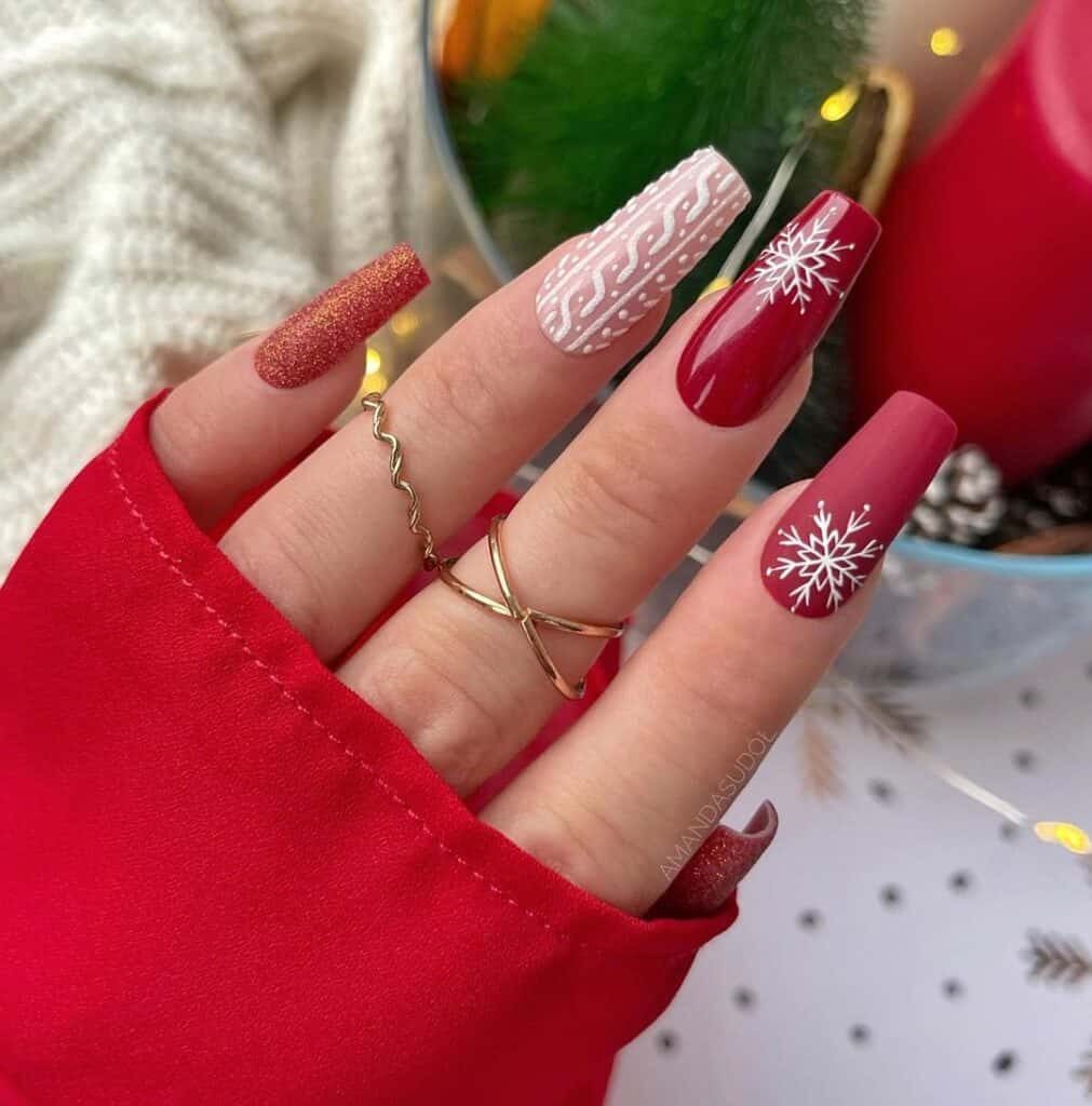 Christmas-Mood-Nails