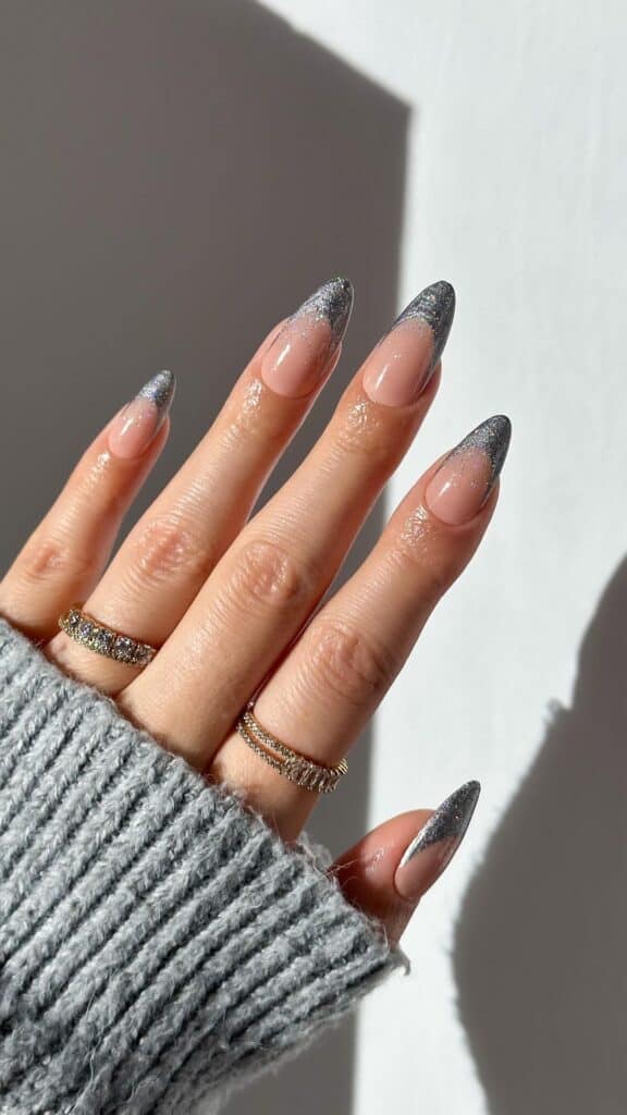 City-of-Stars-Nails-for-NYE