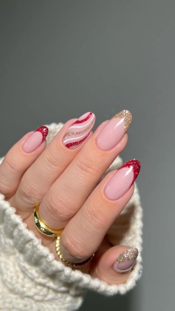 Classic-Christmas-Swirly-Nails