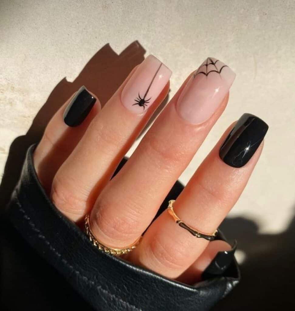 Cutie-Halloween-Nails