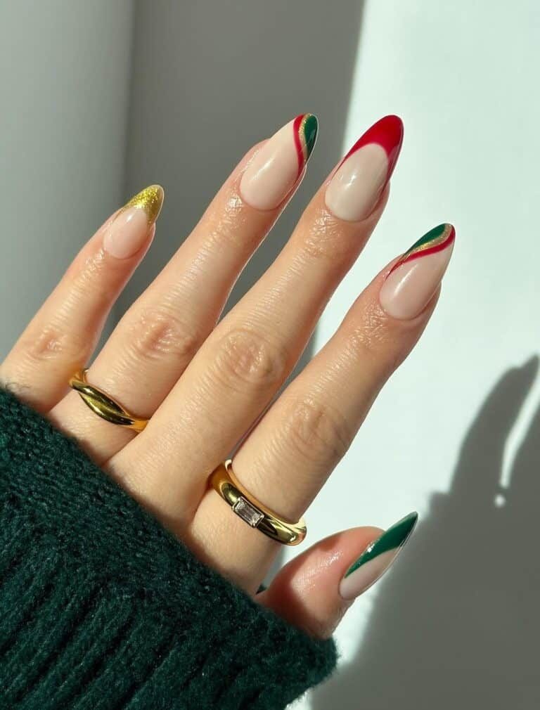 December-Swirly-Nails