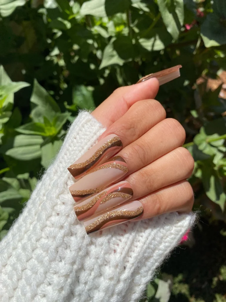 Fall-Wine-Nails