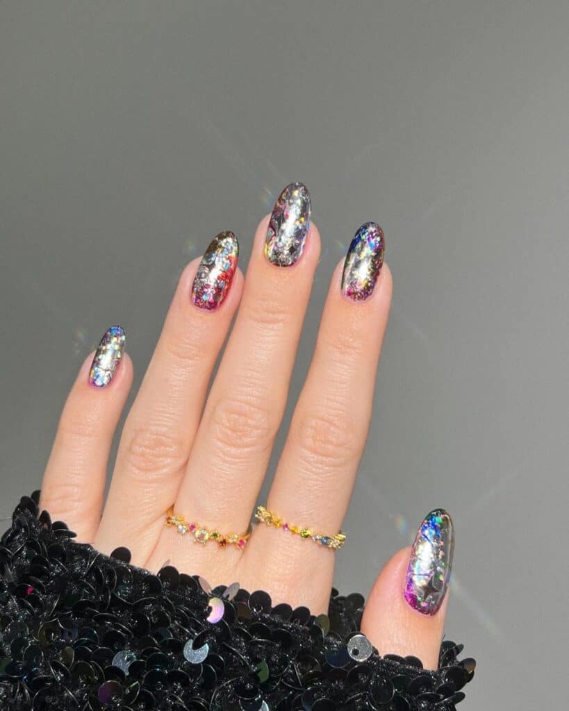 Festive-Nail-Design-for-New-Year-Eve