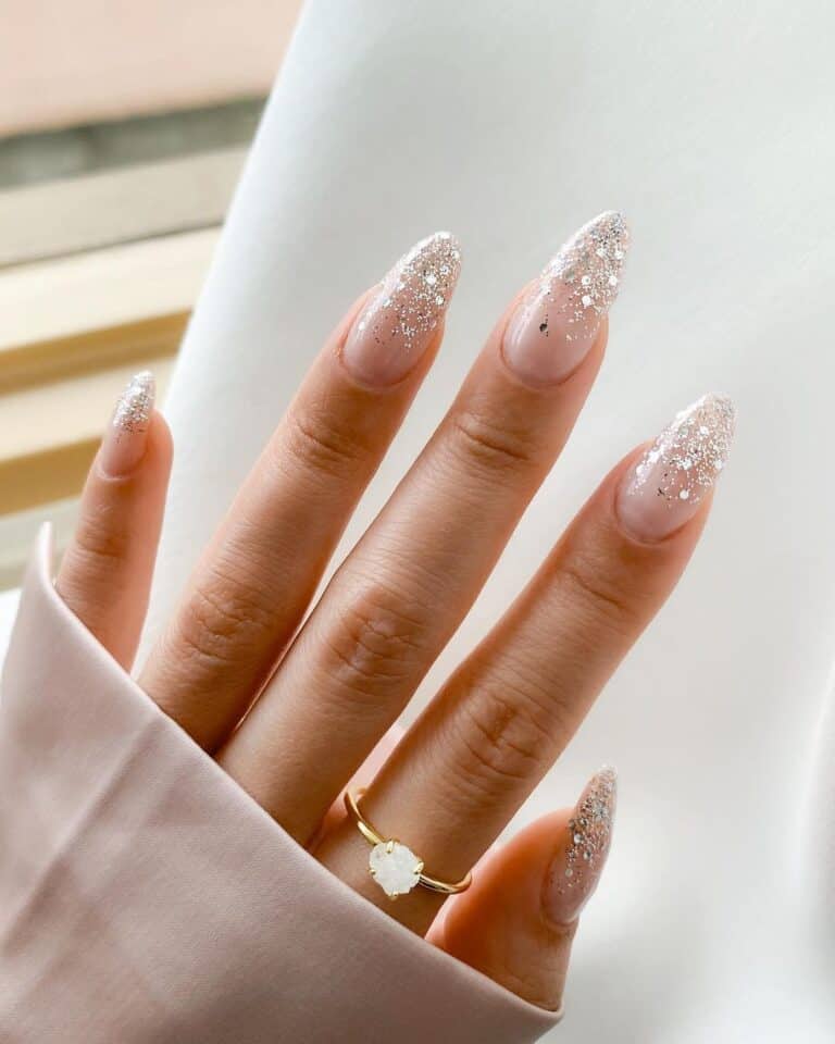 Glitter-Gradients-Nails