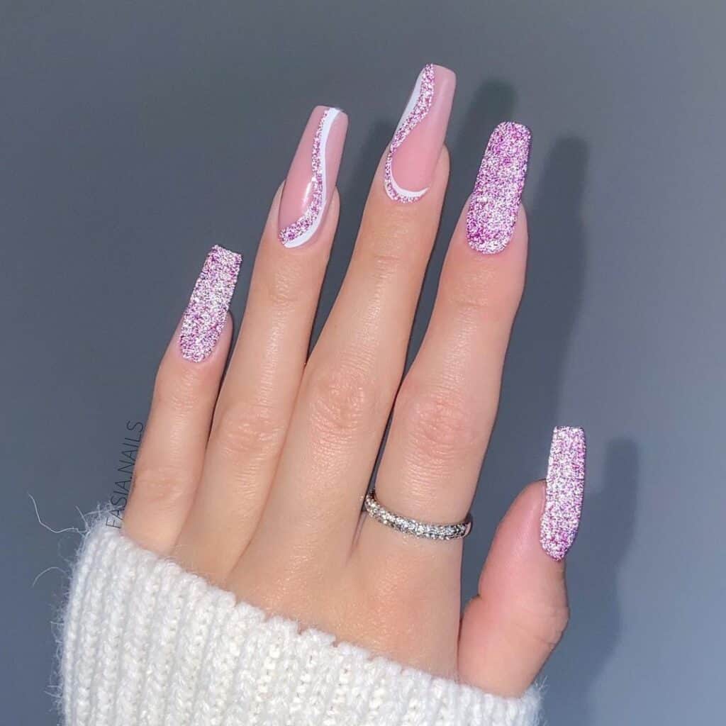 Glittery-Pink-New-Years-Nail-Design