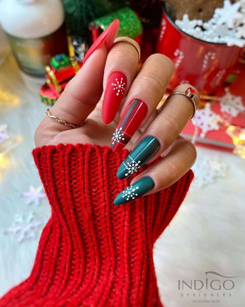 Green-and-Red-Christmas-Nail-Art-with-Snowflakes