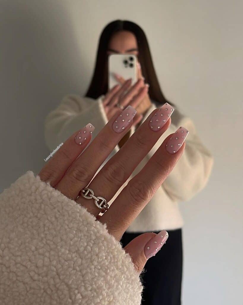 Nails-Made-of-Peals