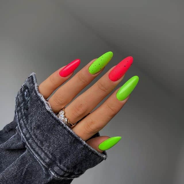 Neon-Apple-Green-with-Tangerine-Nails