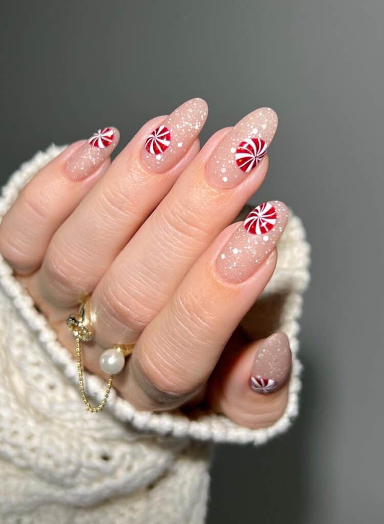 Peppermint-Snow-Nails-with-Red-Candy-Cane-Nails