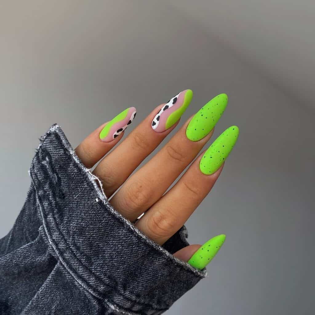 Poison-Greensetter-Nail-Design