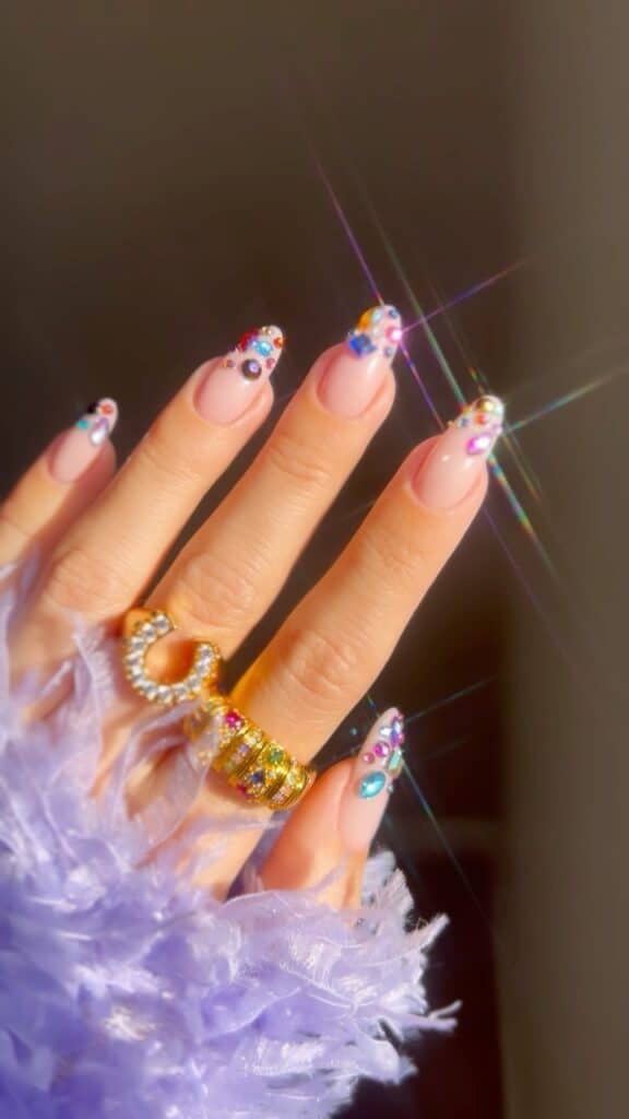 Reflective-Pearly-Nails-for-NYE