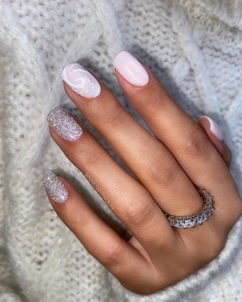 Short-New-Years-Eve-Nails
