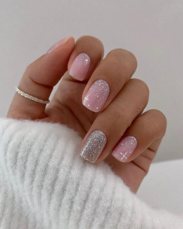 Short-Winter-Nail-Design