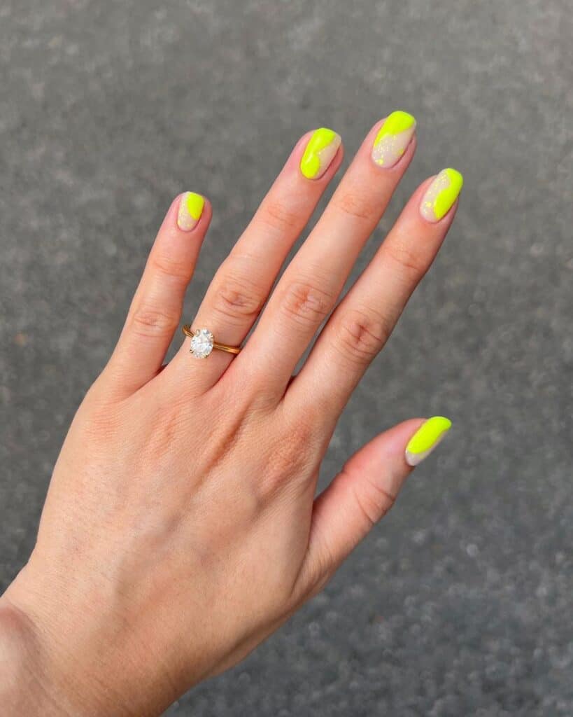 Simple-Neon-Lime-Swirls
