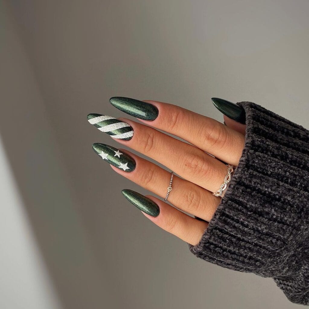Striped-Candy-Cane-Nails