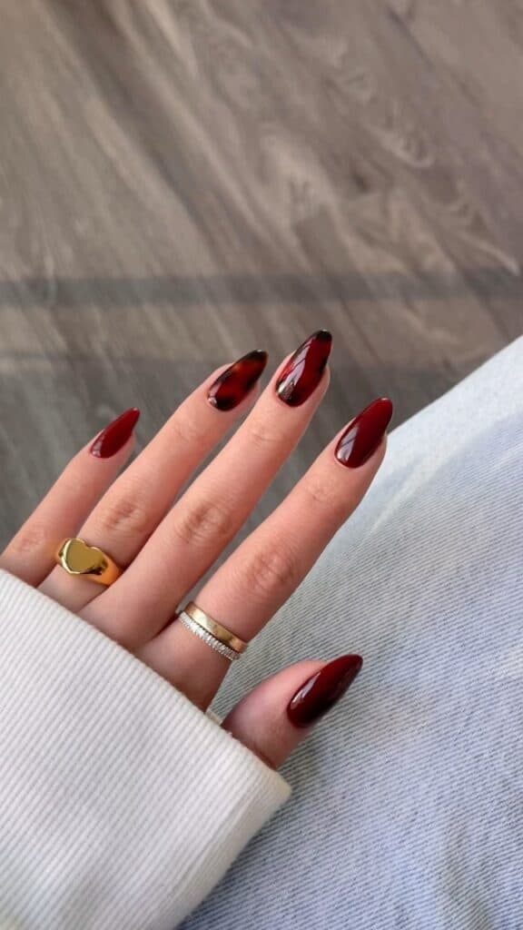 Subtle Tortoise Nails