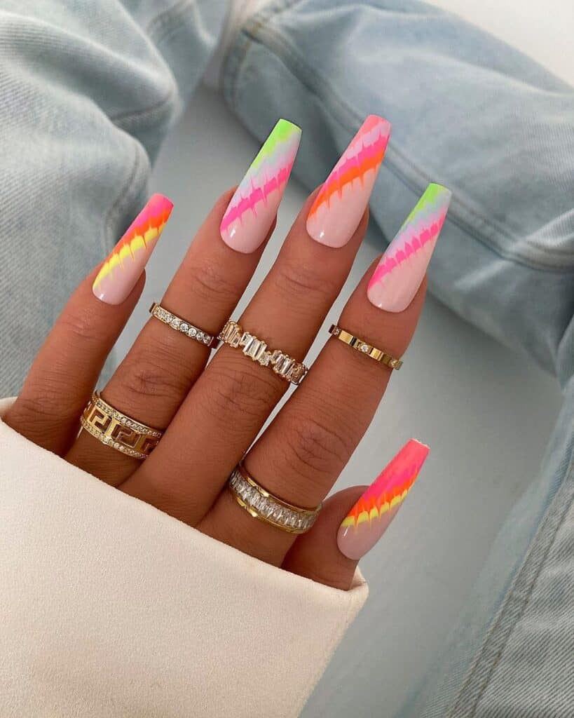 Tie-DIY-Nail-Design