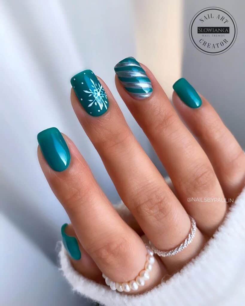 Turtle-Green-Nails
