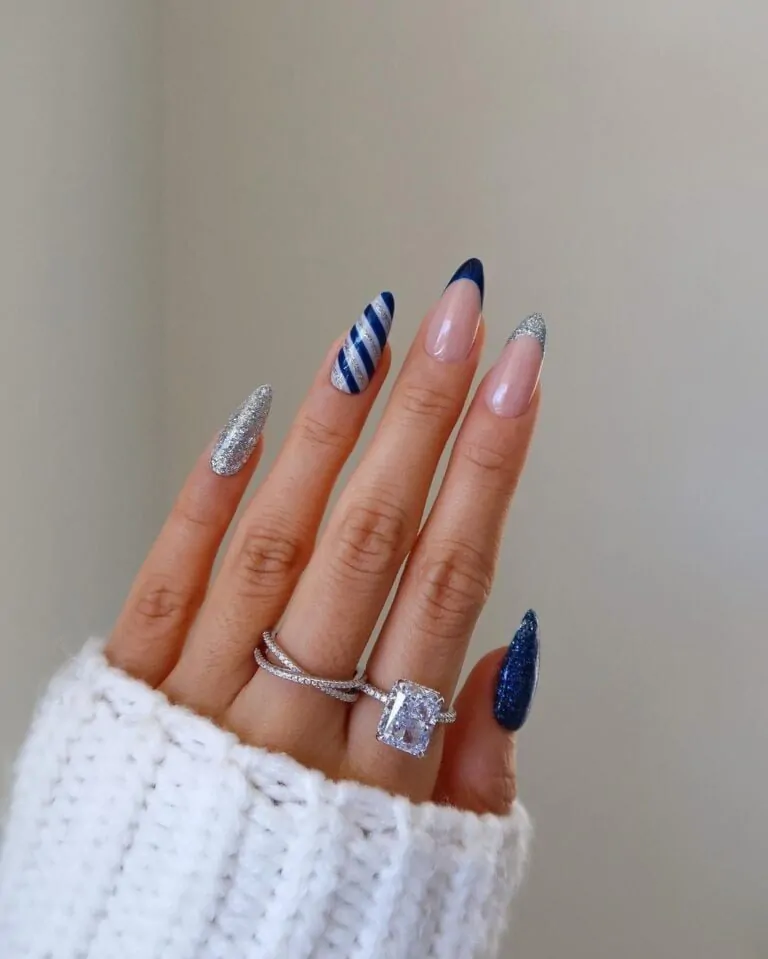 A-Frozen-Christmas-Vibes-Nails