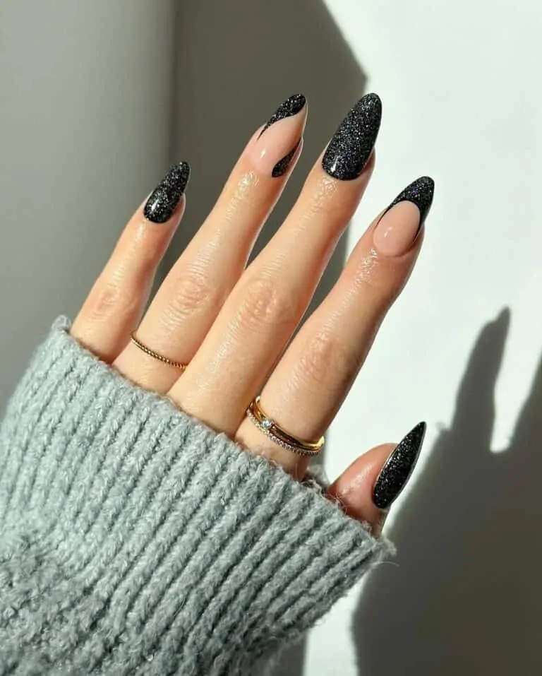 Black-Galaxy-December-Nails-for-NYE