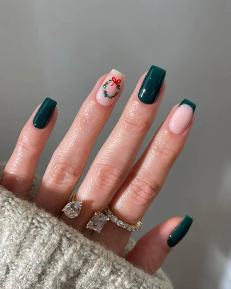 Bottega-Christmas-Nails