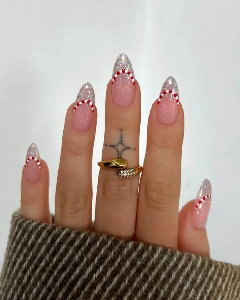 Candy-cane-and-glitter-tips