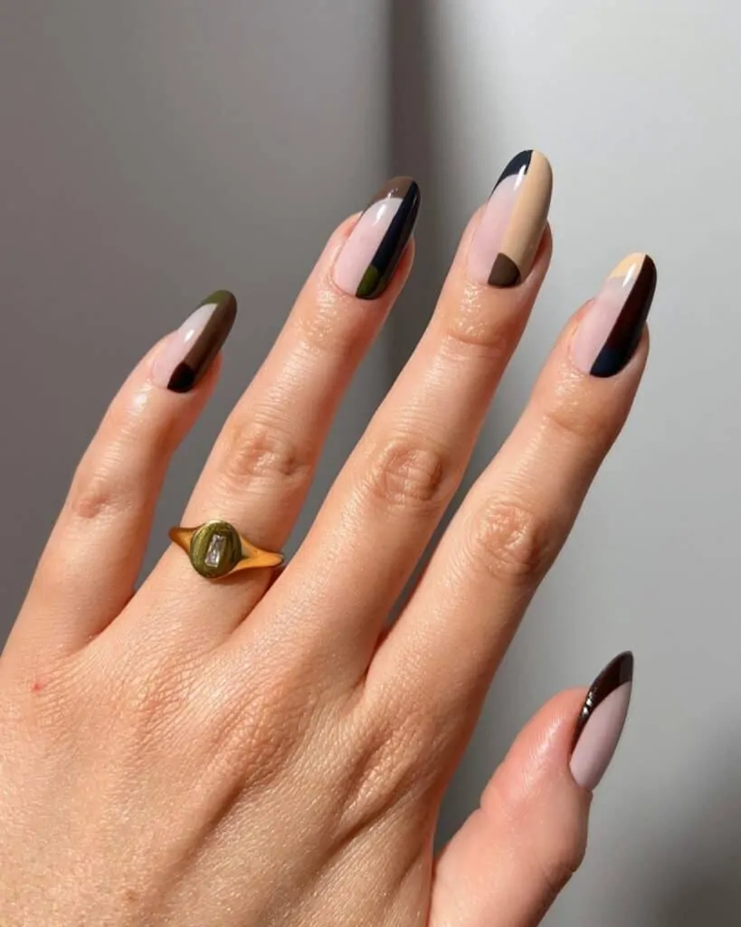 French-brown-nails
