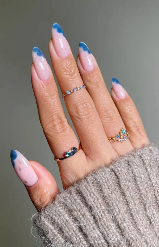 Glitter-Cloudy-Sided-Tips