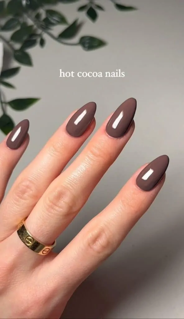 Hot-Cocoa-Nails