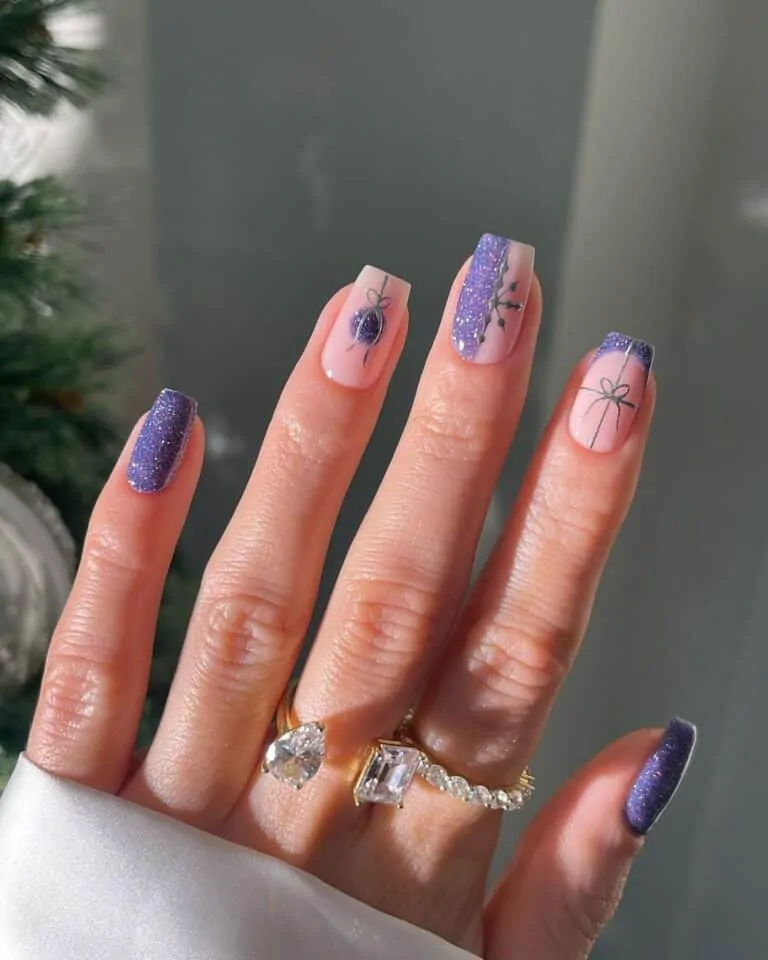 Purple-Short-Nails-for-Christmas
