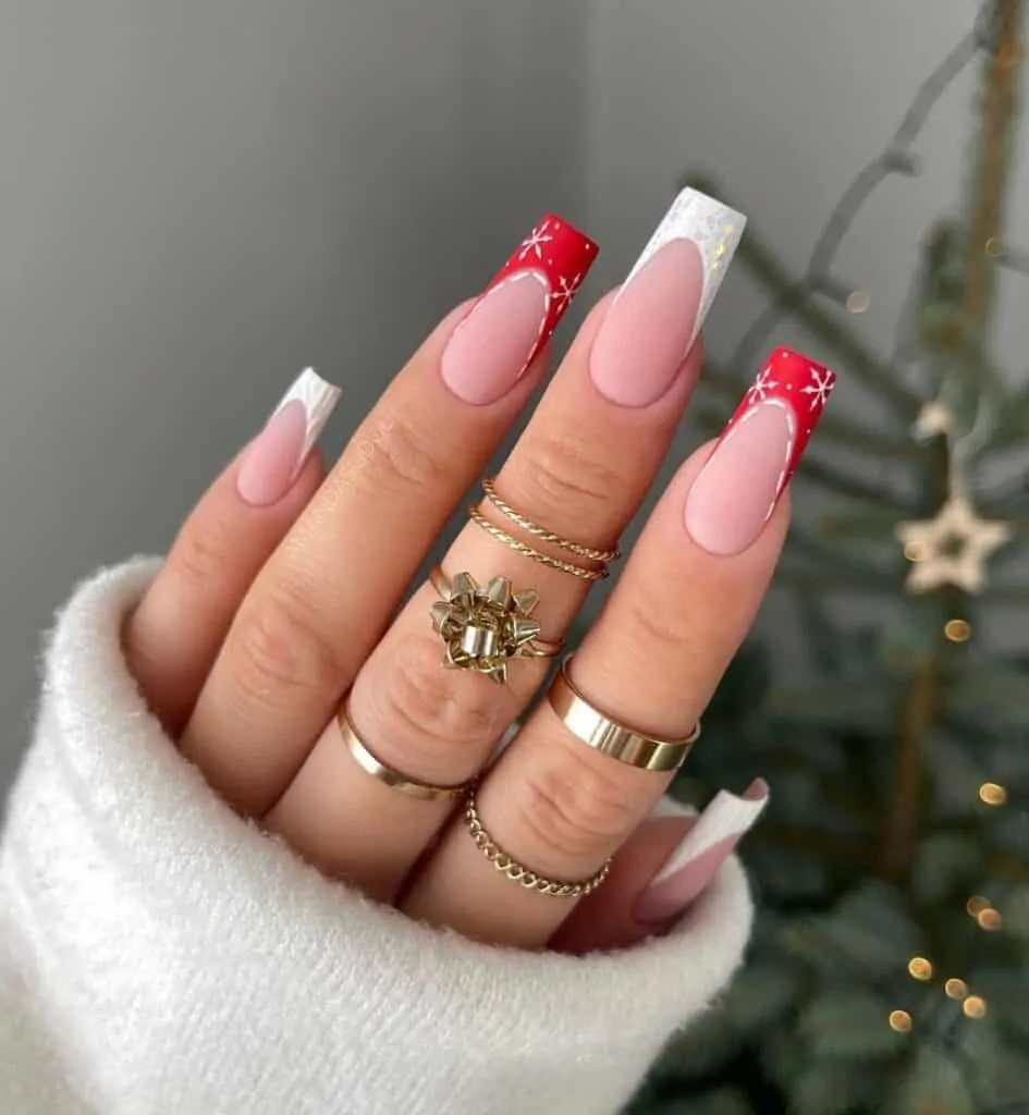 Red-and-White-December-Nail-Tips