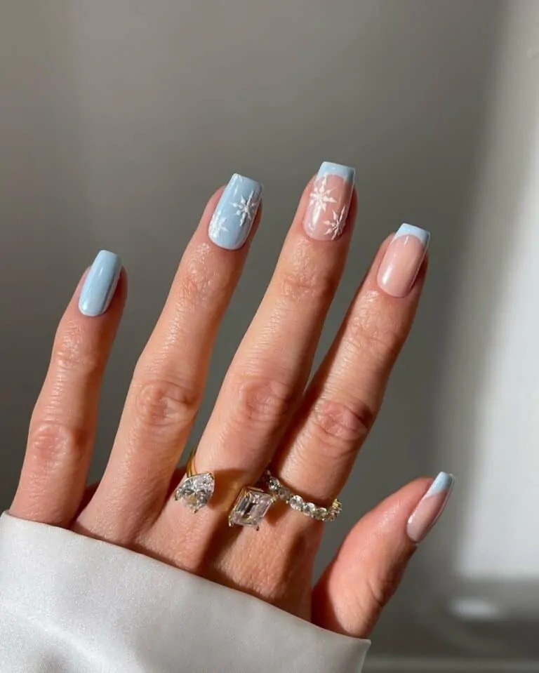 Short-Icy-Blue-Nails