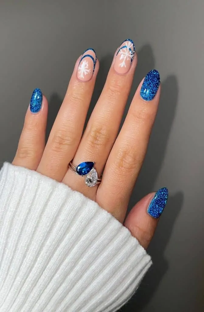 Velvet-Blue-Snowflake-Nails
