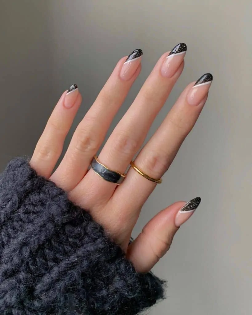 bandw-fall-nails
